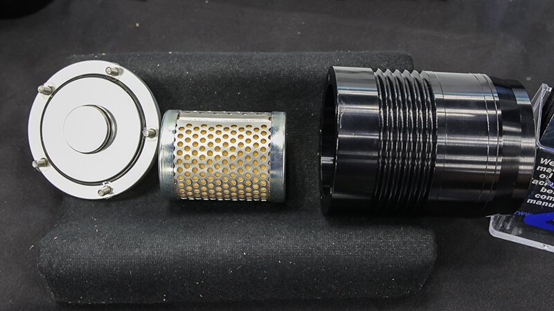 Oil Filter and Accessories Display, Complete kit for efficient oil filter replacement