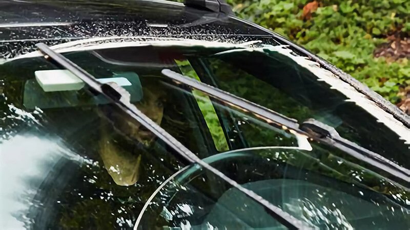 Using wiper blades while driving, improving safety