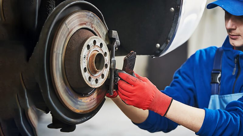 Brake pad thickness check